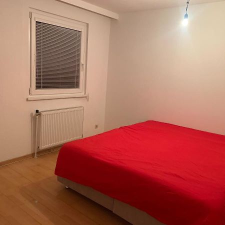 Sehr Schone Zimmer 1 In Wien Favoriten Exteriör bild