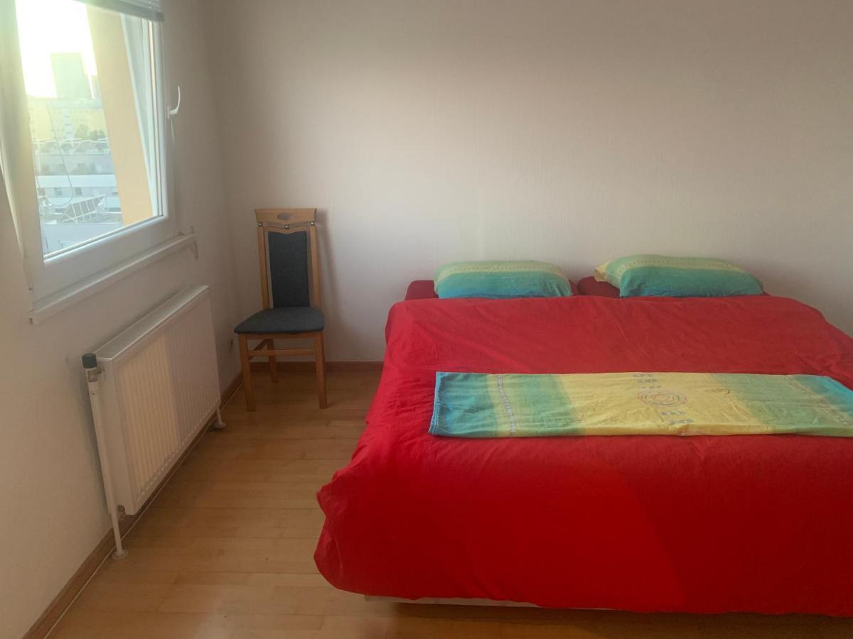 Sehr Schone Zimmer 1 In Wien Favoriten Exteriör bild